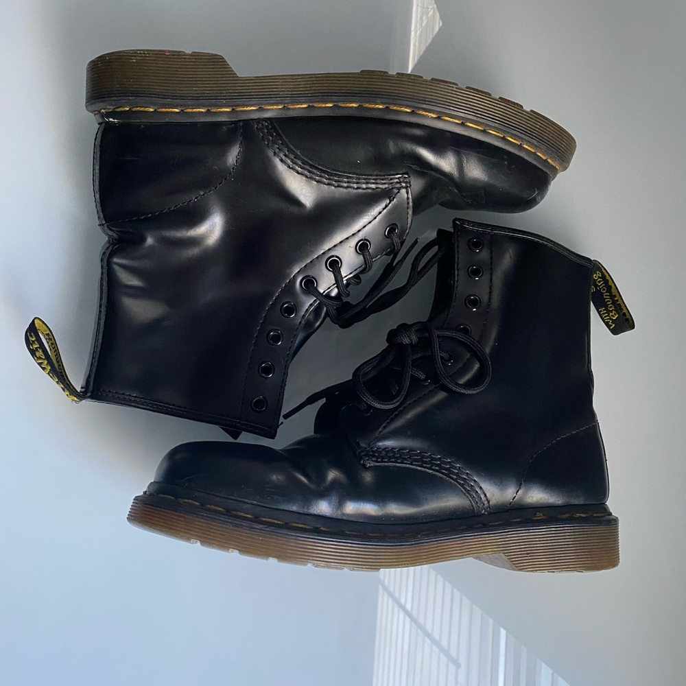 Dr Martens size 9 women